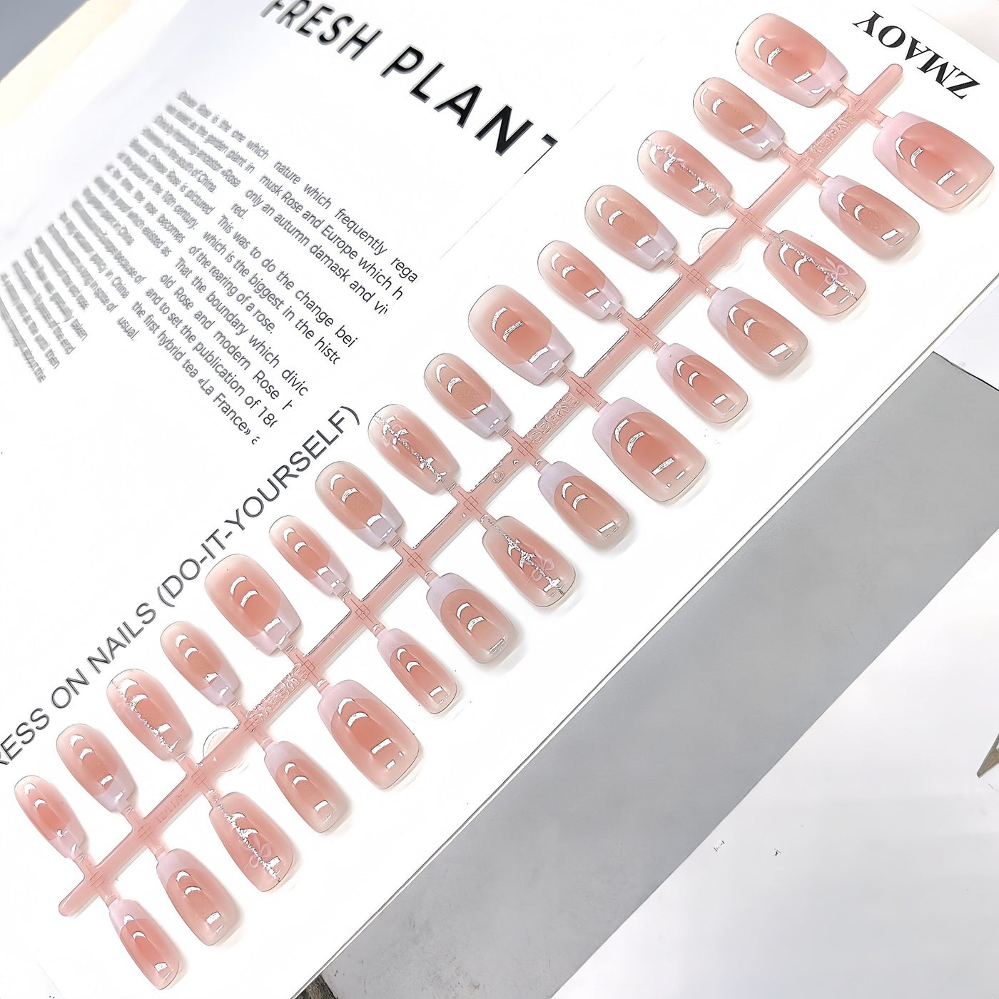 French Velvet Frosted Coffee Eye Wear Nail Green White