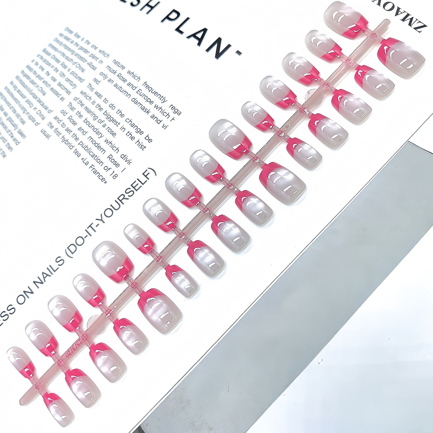 French Velvet Frosted Coffee Eye Wear Nail Green White